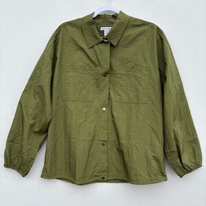 Athleta Utility Jacket Lunar Shine relaxed lightweight Snap Bottom Green Medium